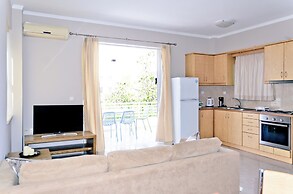 Barbaras Apartments