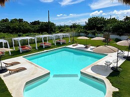 cclim privae resort with pool party