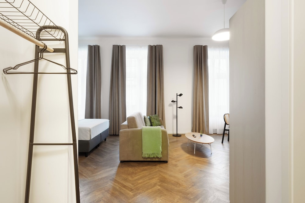 Limehome Prague Múza