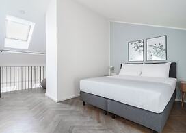 Limehome Prague Múza