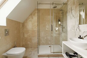 Limehome Prague Múza