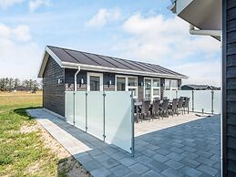 5 Star Holiday Home in Lokken