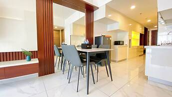 Comfort And Elegant 3Br Apartment Sky House Bsd