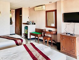 Maesalong Villa