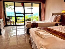 Maesalong Villa