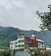 Heaven in Himalayas