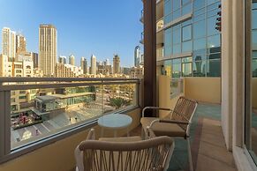 Maison Privee - Exclusive Duplex Villa with Panoramic Terrace Overlook