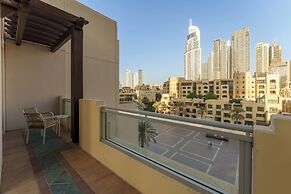 Maison Privee - Exclusive Duplex Villa with Panoramic Terrace Overlook