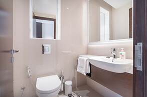 Luxury Living Spectacular Burj Views