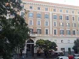Deluxe Vatican