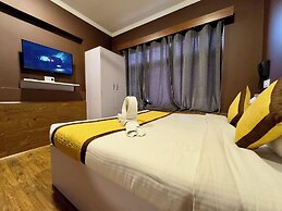 Hotel Jafson Accommodates