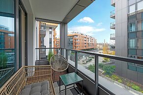 Brabank Riverside & Parking by Downtown Apartments