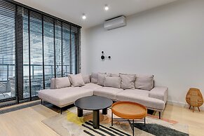 Brabank Riverside & Parking by Downtown Apartments