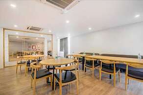 HOTEL VIVEK