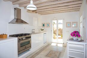 Topos Exclusive Mykonos
