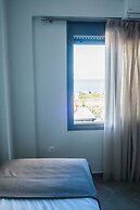 Onar Zin Seabliss - Penelope Poolside Getaway