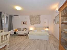 La Dolce Vita Studio