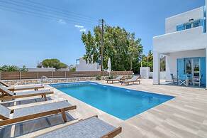 Venus s Seaside Bliss - Paros Dream Haven