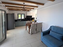 Tsapelas Villas