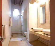 Casa Pombo 102