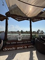 HOTEL MITTOZ HOLBOX