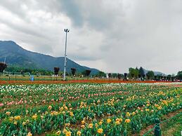 Ramada Encore By Wyndham Rajbagh Srinagar