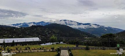 Ramada Encore By Wyndham Rajbagh Srinagar