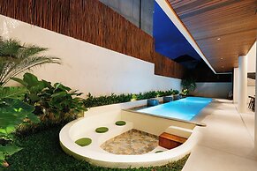 Luxury Noah Villa