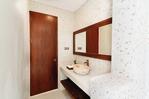 Luxury Noah Villa