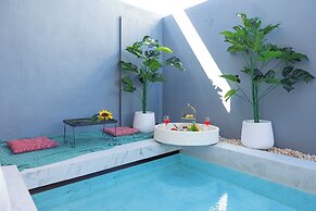 Best Time Pool Suites, Phuket