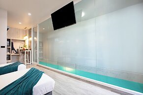 Best Time Pool Suites, Phuket