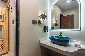 Aarya Hotel and Spa - Eternal Heritage