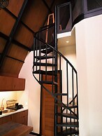 TWINSEAS VILLA