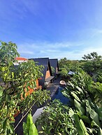 TWINSEAS VILLA