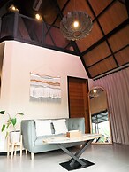 TWINSEAS VILLA