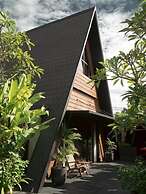 TWINSEAS VILLA