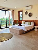TWINSEAS VILLA
