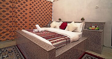 Desert Gold Resort