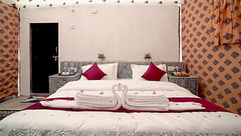 Desert Gold Resort