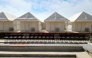 Desert Gold Resort