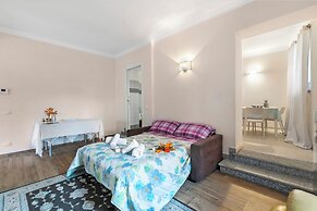 Little Mermaid of Stresa Pet Friendly