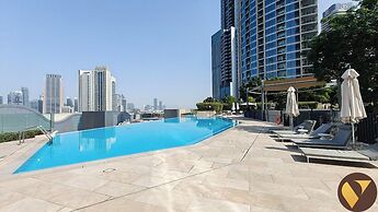 Vogue| Boulevard Point Direct access to Dubai Mall