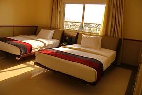 Claridge Star Hotel