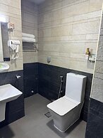 Claridge Star Hotel