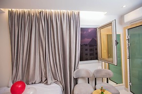 Royal Pyramids View Inn