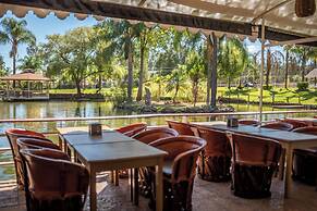 Taanah Hotel & Glamping