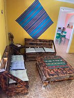Hostal checar