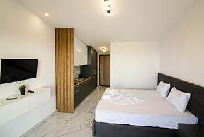 ARA Luxury Suites