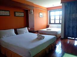 Alpine Premium Water Chalet 2