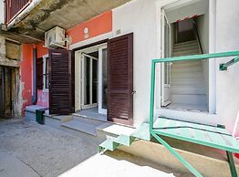Smart and Cozy Downtown Rovinj Nooks